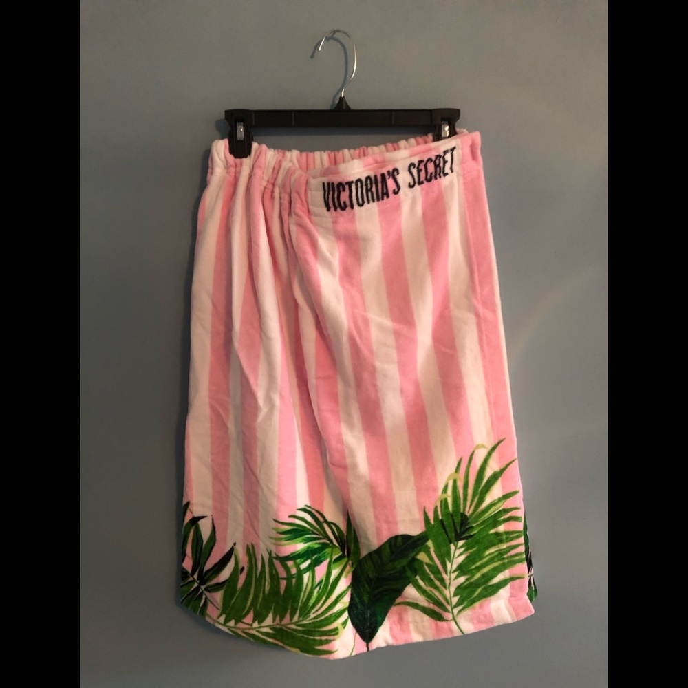 Victoria’s Secret towel wrap